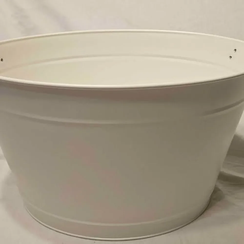 Rae Dunn spacious white